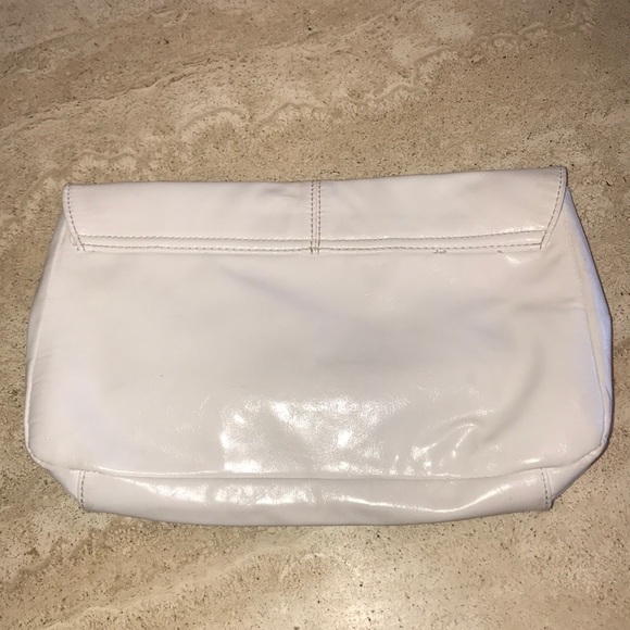 Lulu Townsend White Clutch, Lucite & Silver Handel - Picture 2 of 4